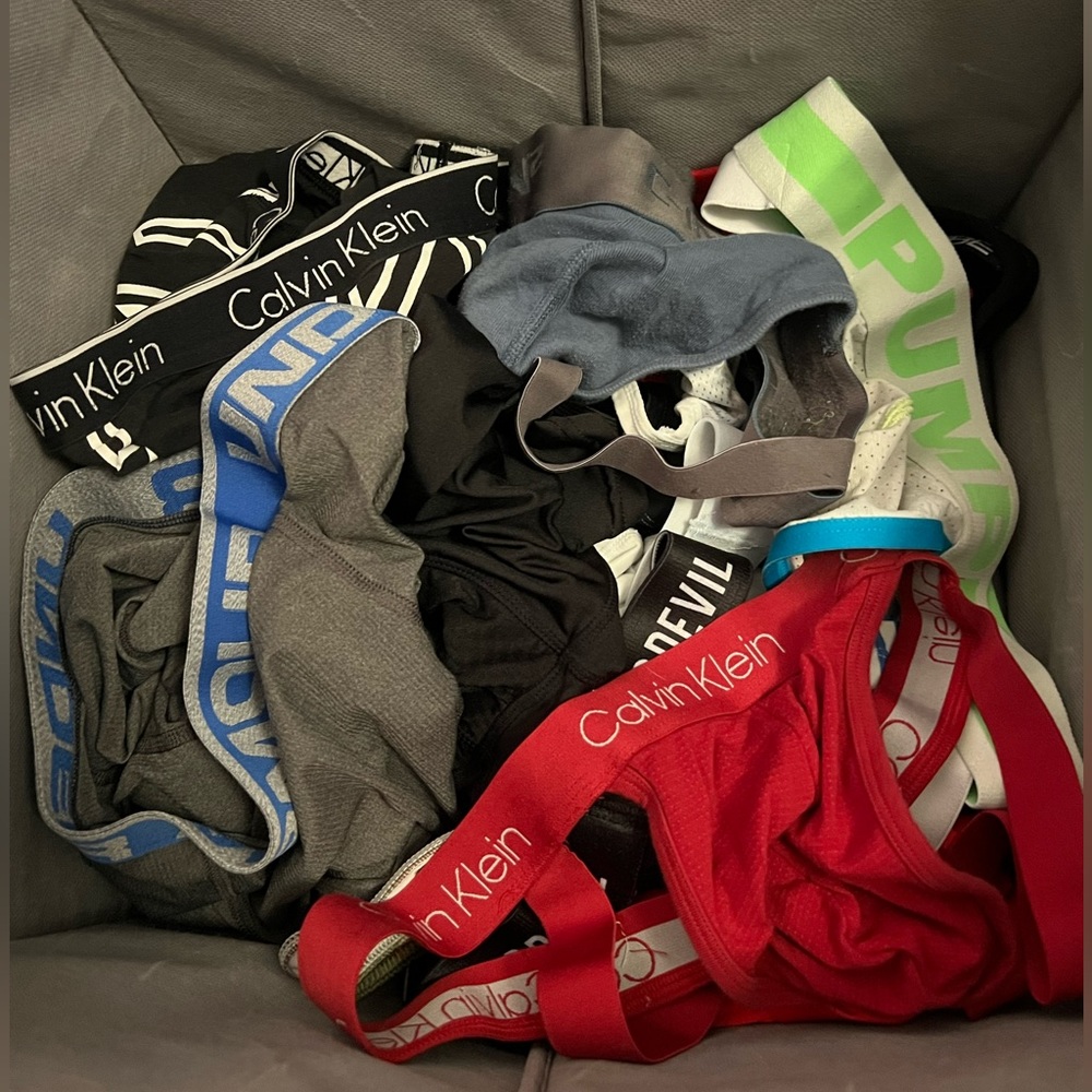 Laundry basket full of underwear, 20 various pairs. S/M.